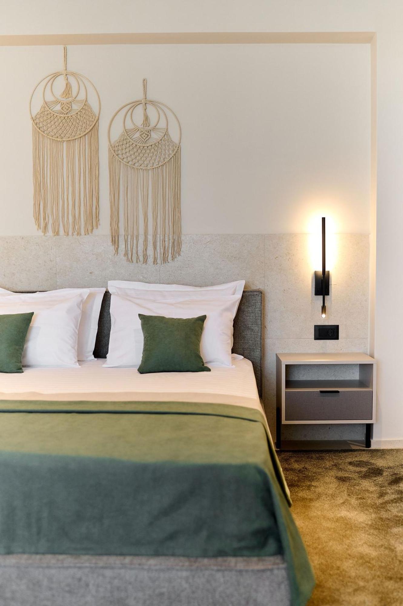 Alezzi Infinity Aparthotel & Spa Năvodari Extérieur photo